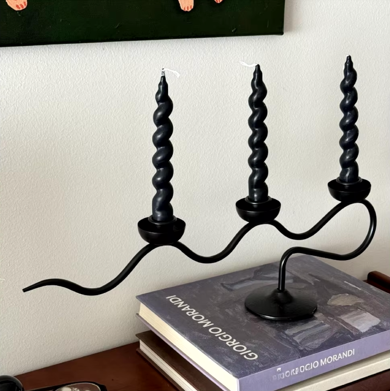 Deco Wave Iron Candle Holder